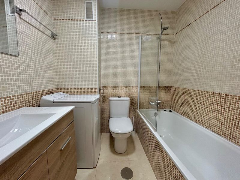 Foto 021403eb-0aa4-4042-8a2a-561ba0139443. Flat with parking pool in La Envía Vícar
