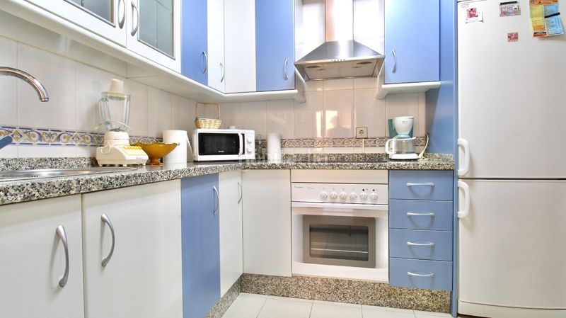 Foto ae51f7da-3bf5-4ad2-8486-92f4396e1ea3. Pis amb piscina a Las Salinas Roquetas de Mar