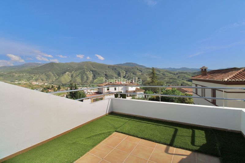 Foto 9f6dd839-6268-424e-8a9d-42076fb89d31. Xalet amb calefacció aparcament piscina a Cenes de la Vega