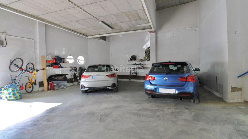 Foto d90bf499-7ae8-4212-a3d1-117d8b44f176. Xalet amb calefacció aparcament piscina a Cenes de la Vega