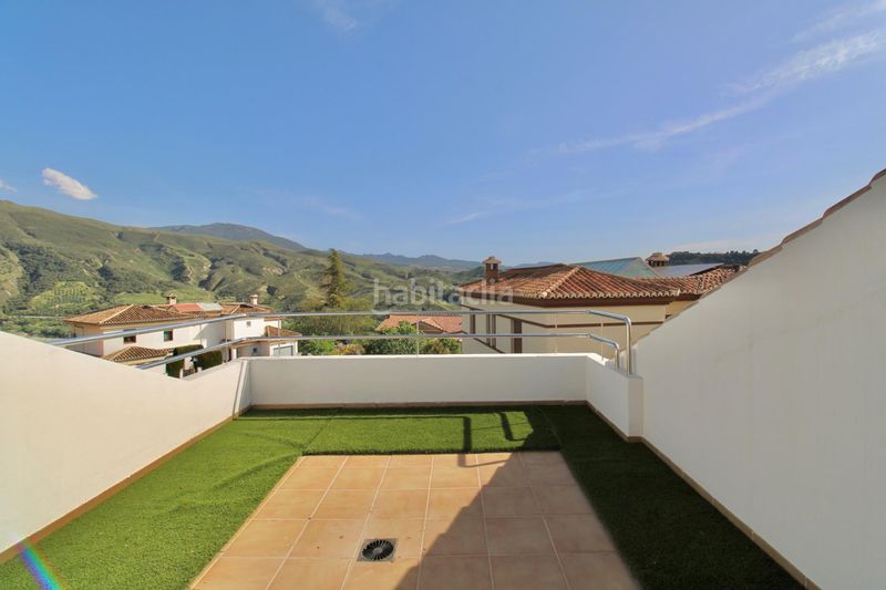 Foto f96b744b-3816-4c35-ad2d-c44552136f57. Xalet amb calefacció aparcament piscina a Cenes de la Vega