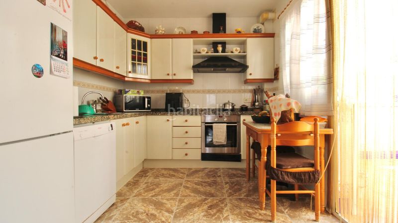 Foto 8ac98022-3832-46f1-8125-e3bf699c83a3. Casa adossada amb aparcament a Aguadulce Sur Roquetas de Mar
