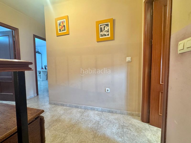 Foto 39f41f28-f19d-4b26-823d-6518f11950fd. Casa adossada amb aparcament a Belicena Vegas del Genil