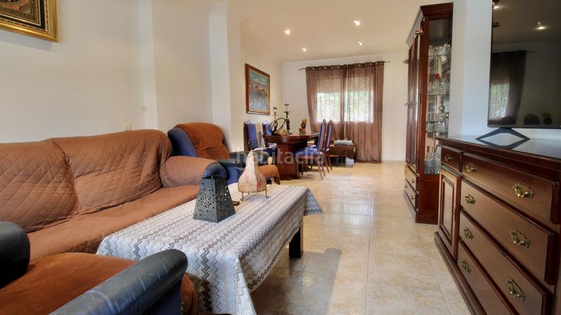 Foto 56df8136-2b0b-460a-a87f-aab16222b9a9. Casa adossada amb aparcament a Belicena Vegas del Genil