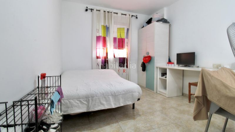 Foto 61cc454c-a5d4-4eb4-a3db-8d6d9f2a1d68. Casa adossada amb aparcament a Belicena Vegas del Genil
