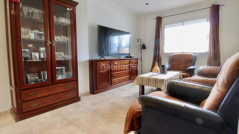 Foto a1406487-ccb7-45bd-b192-9976616aaf3d. Casa adossada amb aparcament a Belicena Vegas del Genil