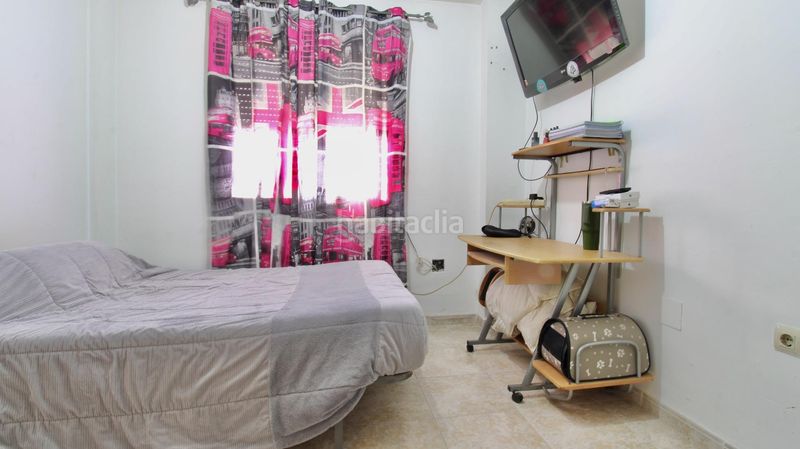 Foto a765f09a-c115-4644-b638-5da1fe074eb7. Casa adossada amb aparcament a Belicena Vegas del Genil