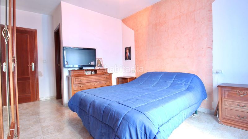 Foto fd72fa07-6d17-4cf6-88cd-cf8e08c53c88. Casa adossada amb aparcament a Belicena Vegas del Genil
