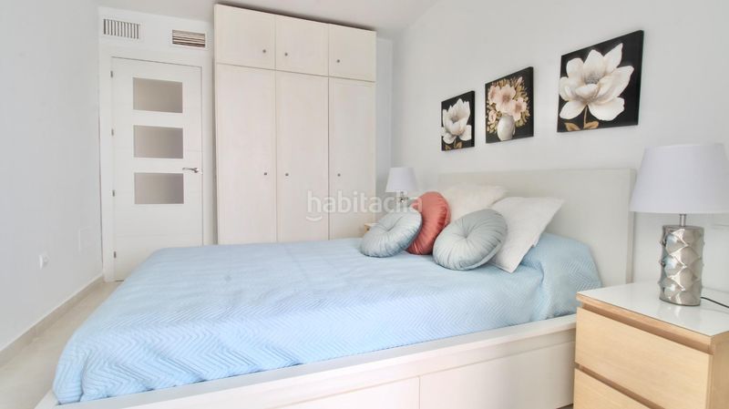 Foto dbfe8020-5e96-46f9-a8cf-04755f1e9942. Pis amb calefacció piscina a Aguadulce Sur Roquetas de Mar