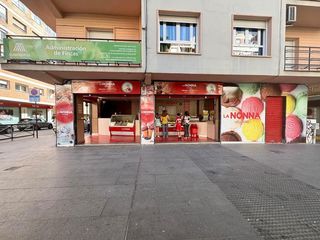 Traspàs Local Comercial  Camino de ronda. Gran oportunidad de negocio en una de las mejores zonas de grana