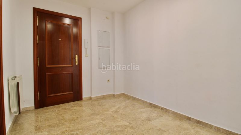 Foto 3d8ded0e-a45f-4a54-8bfd-01c8fbf74205. Pis amb aparcament a Ayuntamiento Alhendín