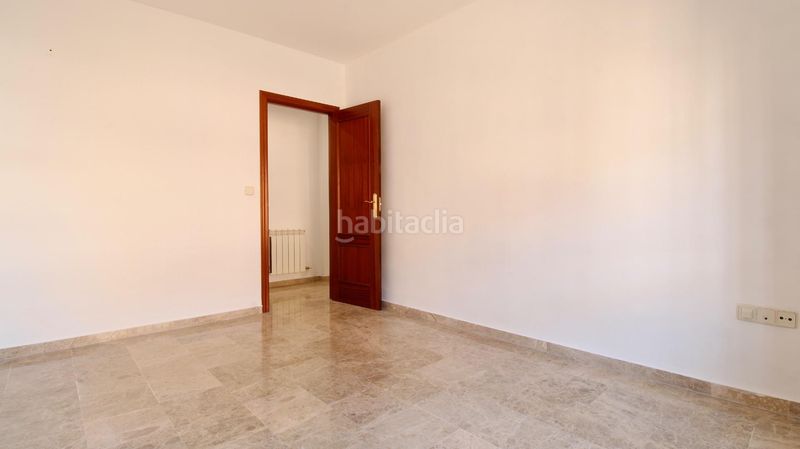 Foto e5177679-b9fa-4446-8316-2650aa395f05. Pis amb aparcament a Ayuntamiento Alhendín