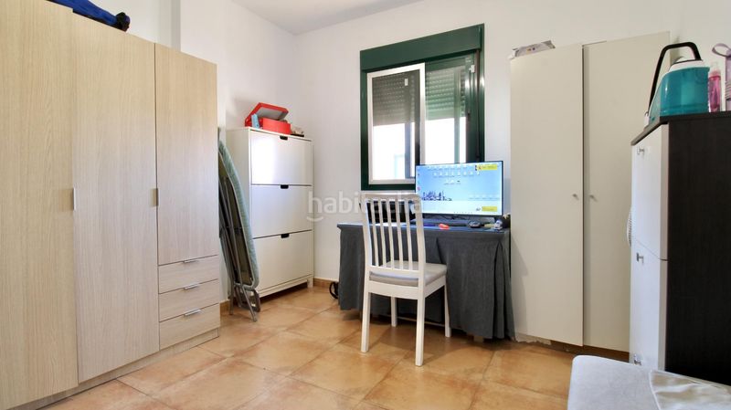 Foto 0a493085-4d8e-493e-9671-b8f4ea8d2b9d. Casa adossada amb aparcament a Urbanizaciones Alhendín