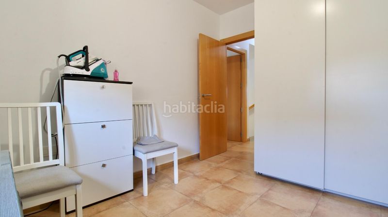 Foto c3fea2cb-66dc-42ee-a02e-33249aaba8f0. Casa adossada amb aparcament a Urbanizaciones Alhendín
