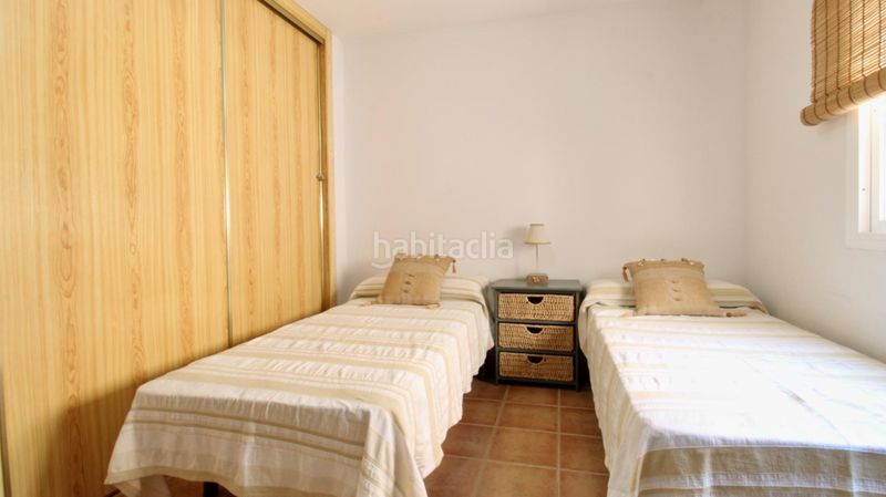 Foto d91b2af2-c46f-423a-9091-973acbc325b0. Pis amb piscina a Aguadulce Sur Roquetas de Mar