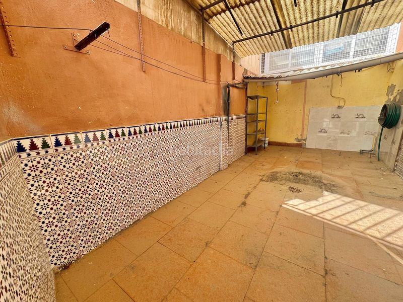 Foto ffdd8e33-b5cd-4740-87ae-b6fff64c2d70. Casa adossada a Polideportivo Alhendín