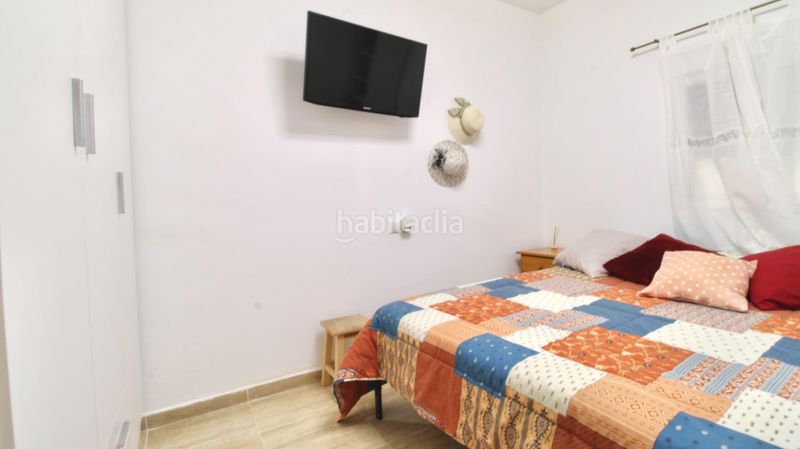 Foto 39517bfa-37a0-4d88-8189-674da4935ae1. Casa amb aparcament a Albuñol