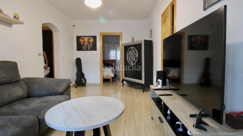 Foto 7a780bd6-9071-4390-a30f-19cd5a0391f2. Casa amb aparcament a Albuñol