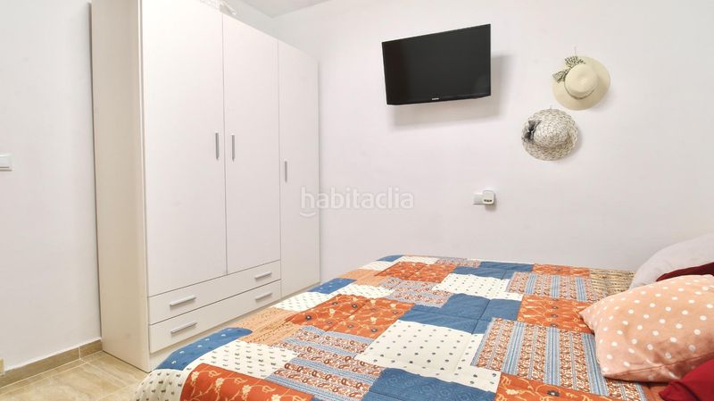 Foto af29e334-cdfa-4559-ad44-fad9c605df98. Casa amb aparcament a Albuñol
