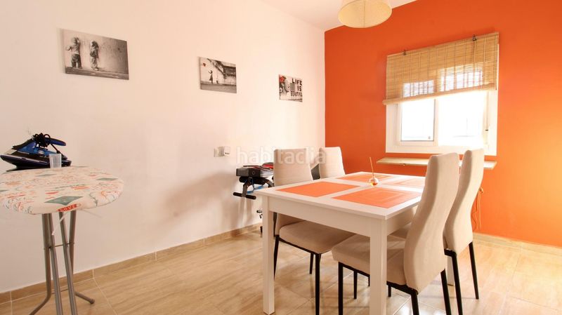 Foto bebdedda-d57e-4797-a838-8a0688717232. Casa amb aparcament a Albuñol