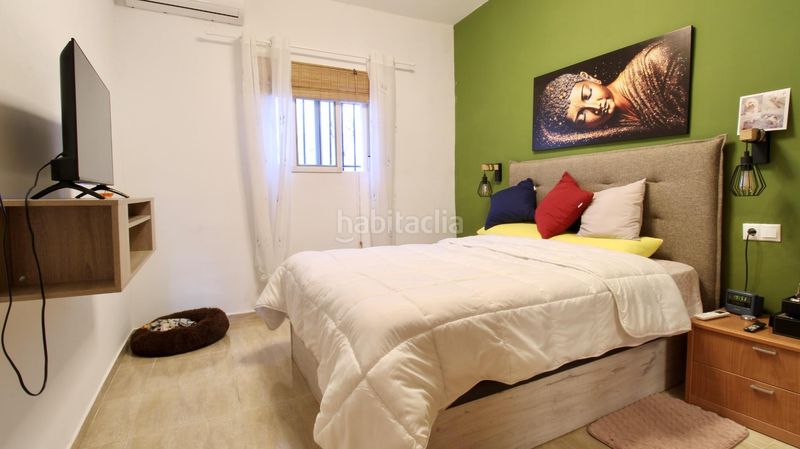 Foto cebb5e25-0292-4ca7-8ed8-821cdc9076f9. Casa amb aparcament a Albuñol