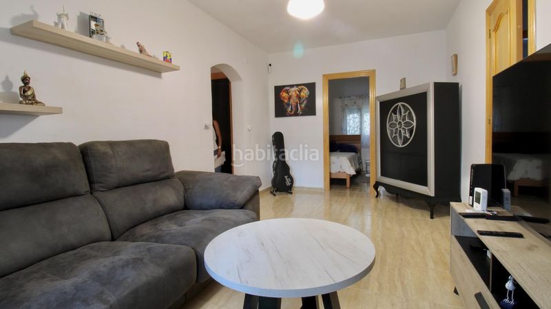 Foto d8652f9f-8bec-4f86-b097-26eb3e400b57. Casa amb aparcament a Albuñol