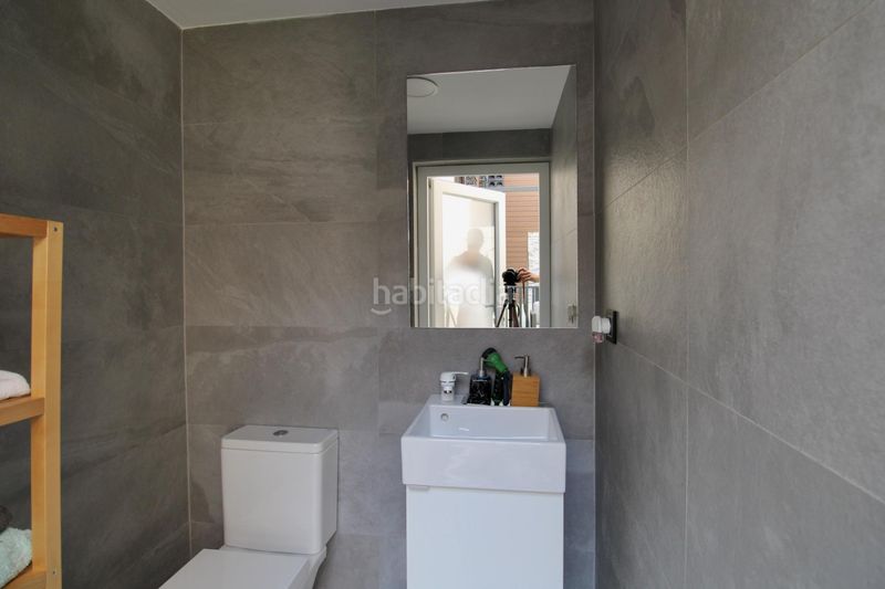 Foto 60dd0b23-f829-4754-9ba6-17cf3543e5d3. Casa adossada amb calefacció aparcament piscina a Armilla