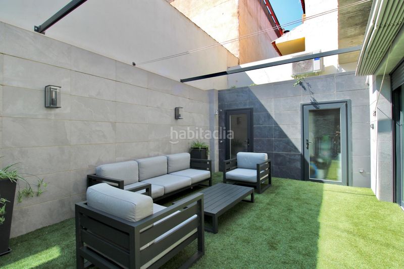 Foto a1c89cd0-043e-4173-8589-e991cdd343c8. Casa adossada amb calefacció aparcament piscina a Armilla