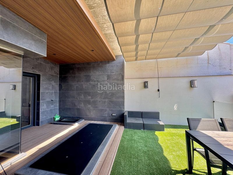 Foto a59ccf42-db8e-4cde-8720-d6d13a1ffa68. Casa adossada amb calefacció aparcament piscina a Armilla
