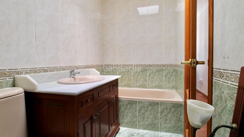 Foto 0da17c79-ad4d-4149-987d-bfe5f4f3da43. Casa adossada amb aparcament piscina a Aguadulce Norte Roquetas de Mar