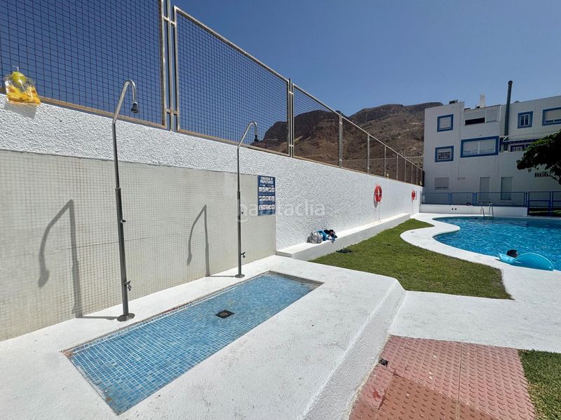 Foto 336dcafa-14e3-4d82-8796-a18df021f66d. Casa adossada amb aparcament piscina a Aguadulce Norte Roquetas de Mar