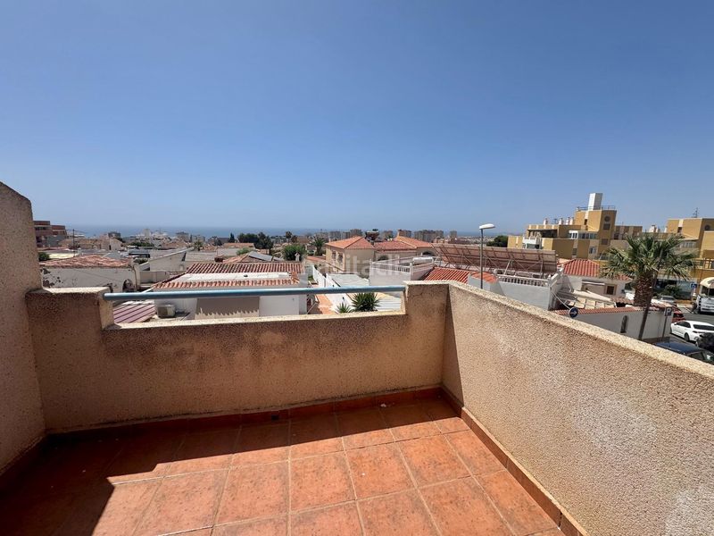 Foto bfaeb294-3172-4c01-9887-47e3c2c20d8b. Casa adossada amb aparcament piscina a Aguadulce Norte Roquetas de Mar
