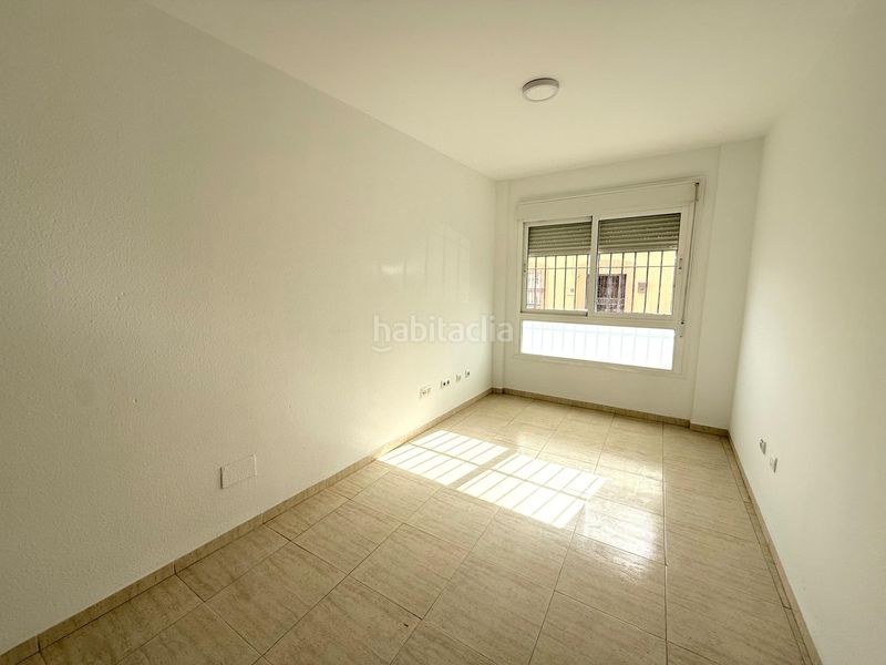 Foto 154a0194-606d-4955-bb9a-4559af54356c. Planta baixa a calle calle santa isabel 10 a La Gangosa Vícar