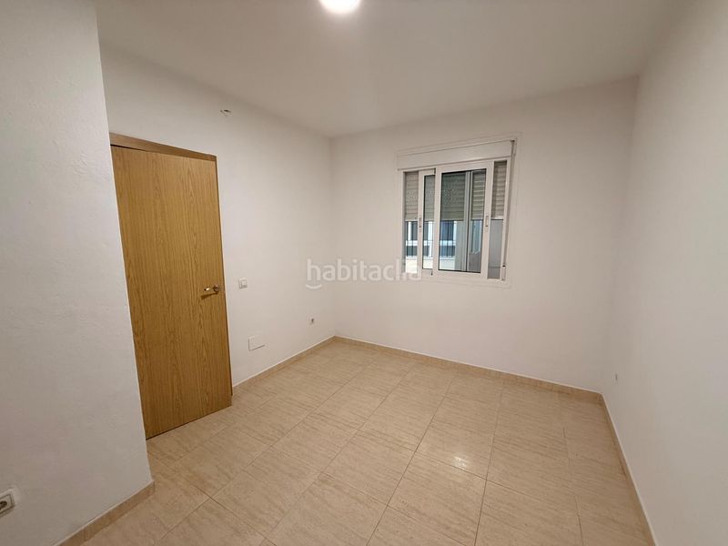 Foto 47ec2d2d-d3ec-4e1e-bc4c-6003bf511863. Planta baixa a calle calle santa isabel 10 a La Gangosa Vícar