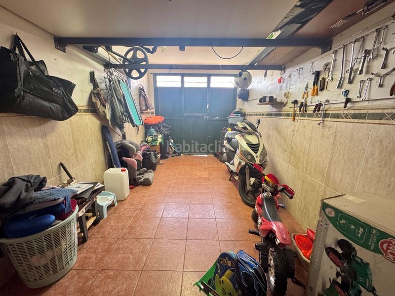 Foto b987412d-a7e3-40fa-8e03-bd0f52823464. Casa adossada amb aparcament a La Gangosa Vícar