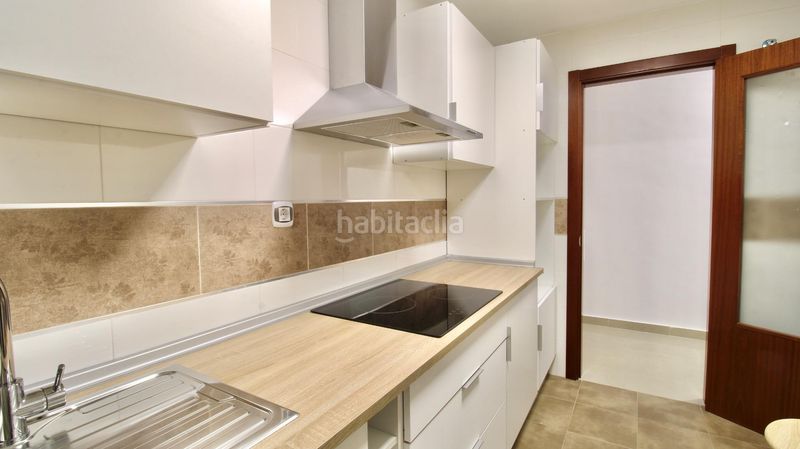 Foto a5b38da6-2d9a-4939-9835-a0b9d56bb523. Flat with parking in Atarfe