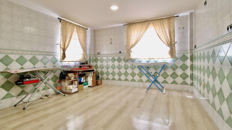 Foto 187ebdbb-d71d-4824-800d-f24e8472fee3. Xalet amb aparcament a Alfacar