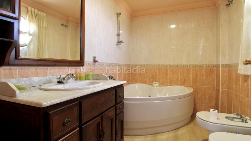 Foto 9f026cfc-b6d6-4e02-94d6-28cf52b8e4ed. Xalet amb aparcament a Alfacar