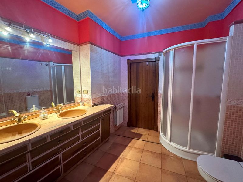 Foto b60619bd-f0de-4bc0-9f61-eb7245b5c369. Xalet amb aparcament a Alfacar