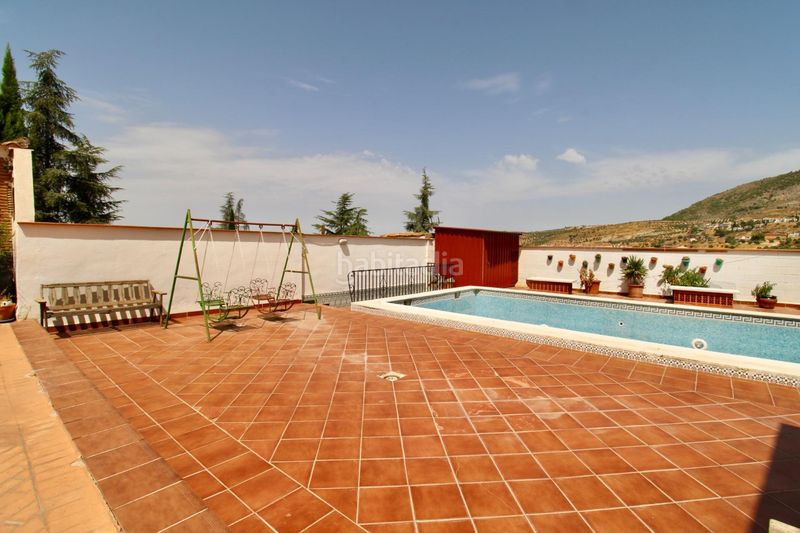 Foto ddbd9402-35d9-4249-b43e-c340f48d6462. Xalet amb aparcament a Alfacar