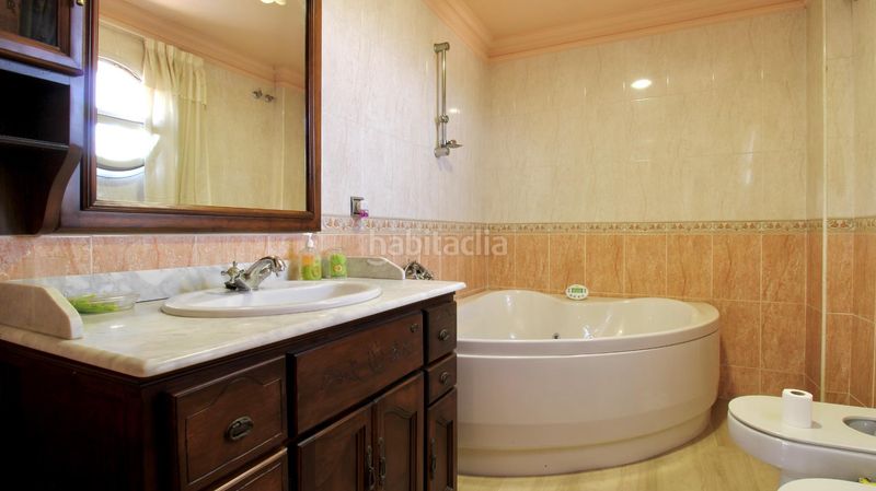 Foto efbcae8c-33a5-4318-ab41-df5a6e6c22ef. Xalet amb aparcament a Alfacar