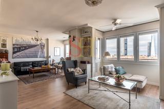 Alquiler Apartamento  Avenida de burgos. **disponible **amplio y luminoso vista a las 4 torres**