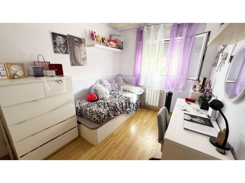 Foto 01e8619c-d4b6-4a9e-9be8-44f347546e58. Piso  de 3 habitaciones, 2 baños, trastero, 2 plazas de garaje y zonas comunes en Rivas - Vaciamadrid