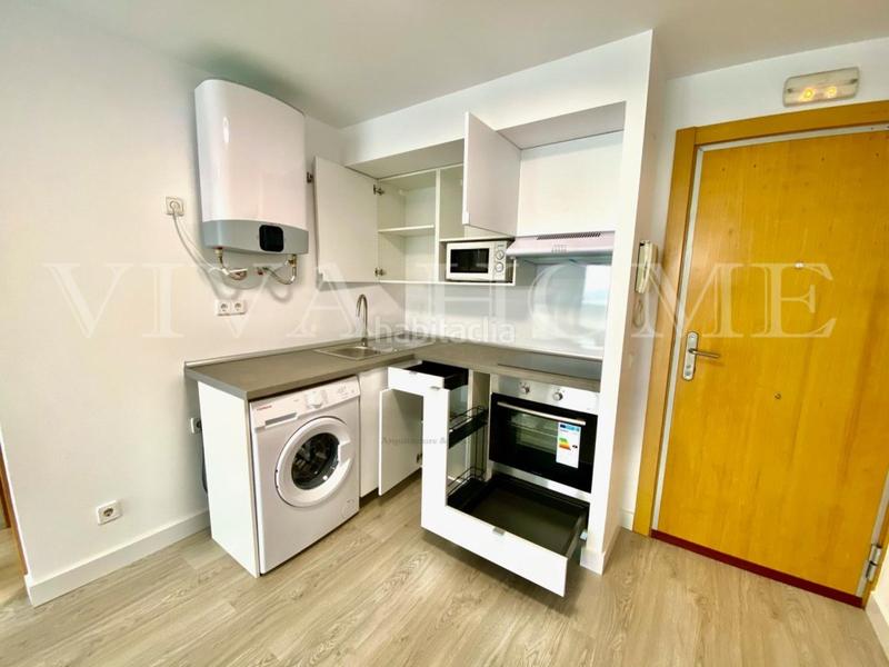 Foto 06f505f2-93c6-4182-b0d2-dfb3400bea71. Attico con parcheggio in Ambroz Madrid