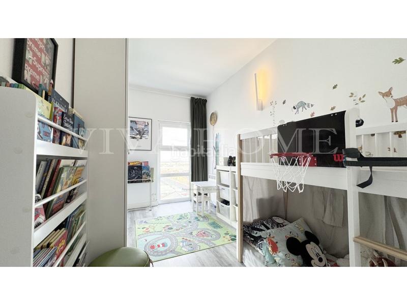 Foto 0d2dc8f1-62ae-476a-b8cd-aced4ee7f244. Attico con parcheggio in Ambroz Madrid