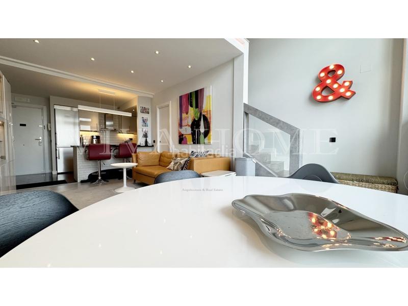 Foto 241a835b-98ff-41fe-aca4-e315122f9630. Attico con parcheggio in Ambroz Madrid