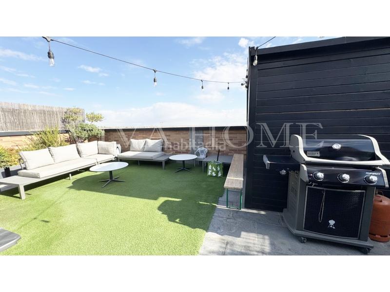 Foto 2a6ac3cb-c04f-4337-955c-757a4868a393. Attico con parcheggio in Ambroz Madrid