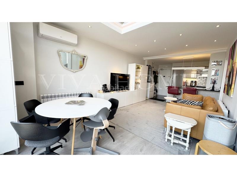 Foto 2e8b2ea4-d5ac-463b-947c-f4192f8f0cd2. Attico con parcheggio in Ambroz Madrid