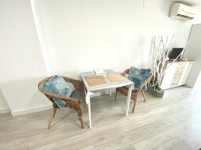 Foto a4f1b747-2787-4ab6-a6c8-09e09cc771ea. Attico con parcheggio in Ambroz Madrid