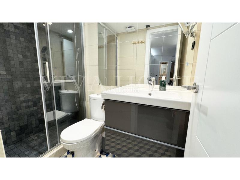 Foto dc944f66-4fb3-4331-819b-d020c2393968. Attico con parcheggio in Ambroz Madrid